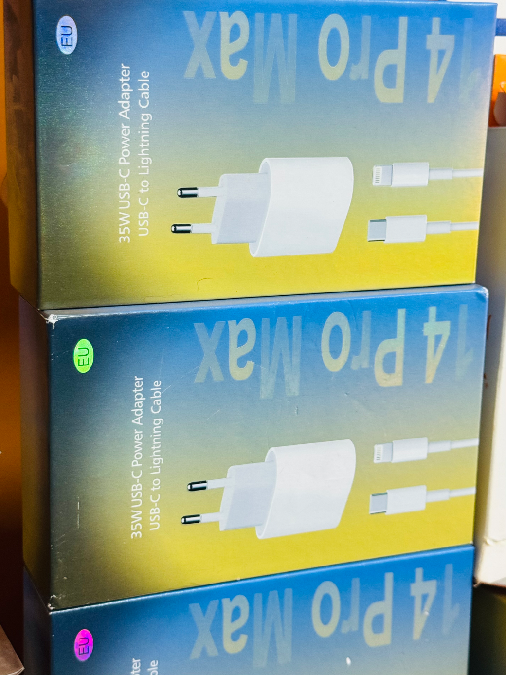 Charger iPhone 14 Pro Max original