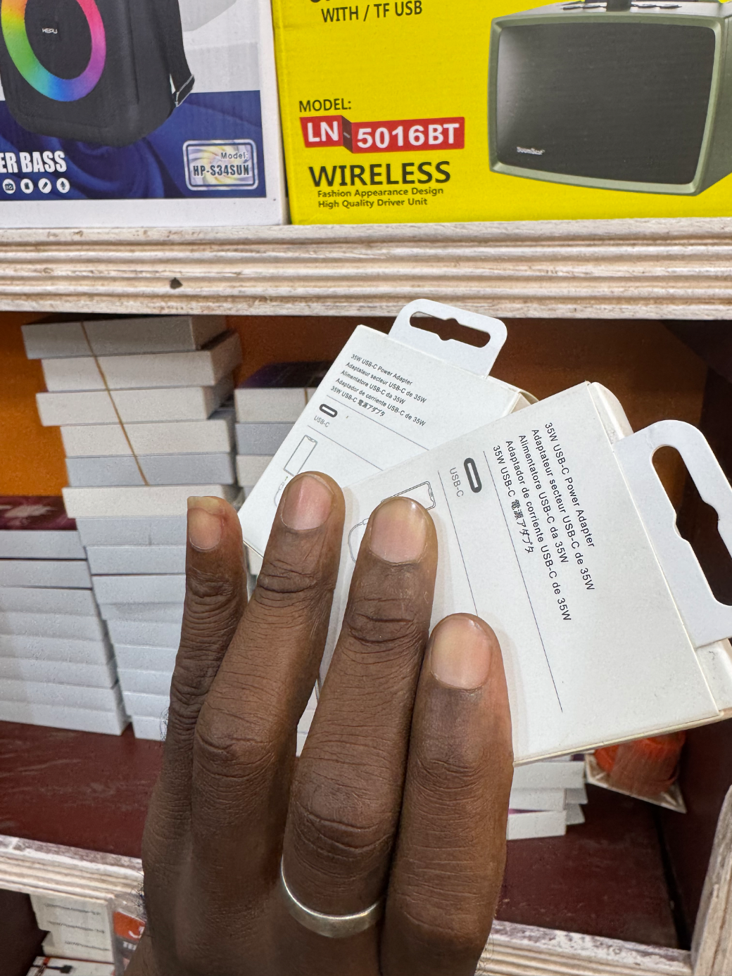 Type C tête originale preview 2