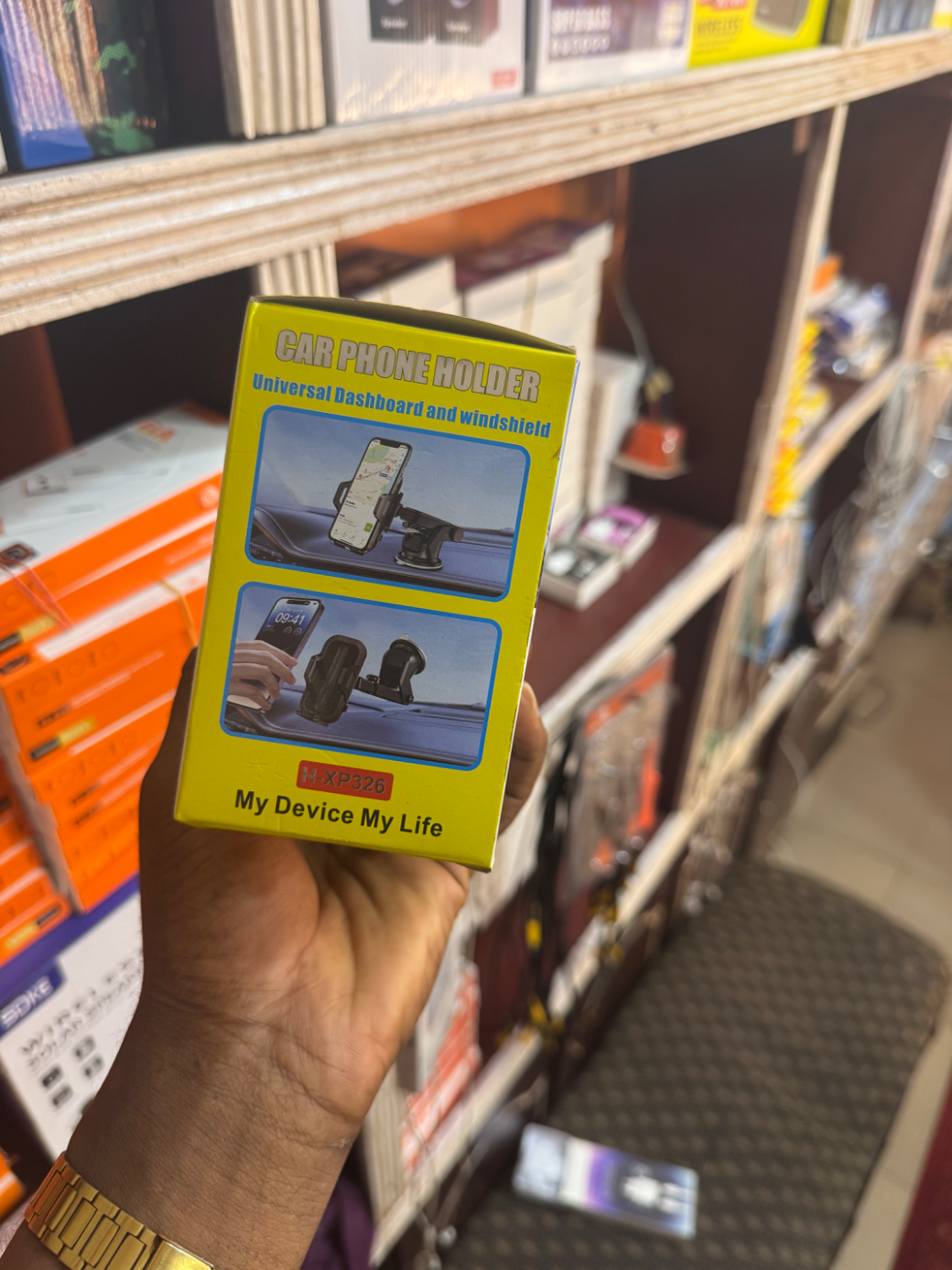 CAR PHONE HOLDER preview 2