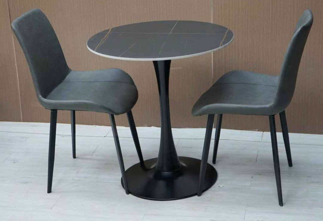 Table disponible tel 71237816 preview 3