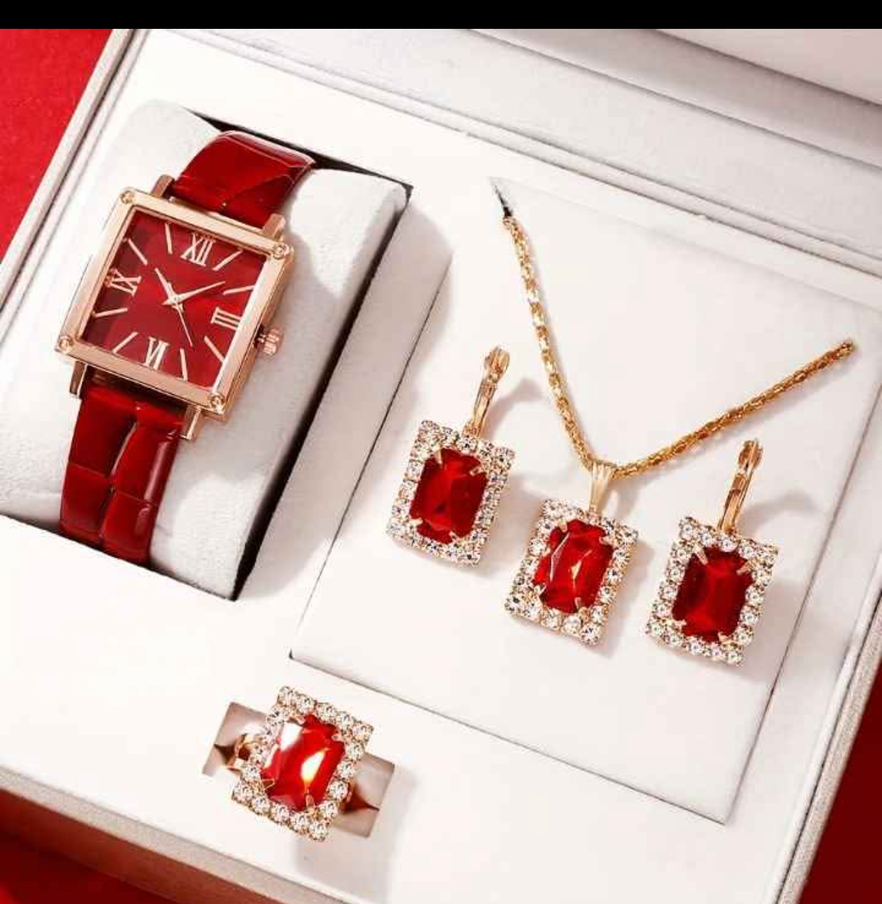 Ensemble bijoux et montres pour femme