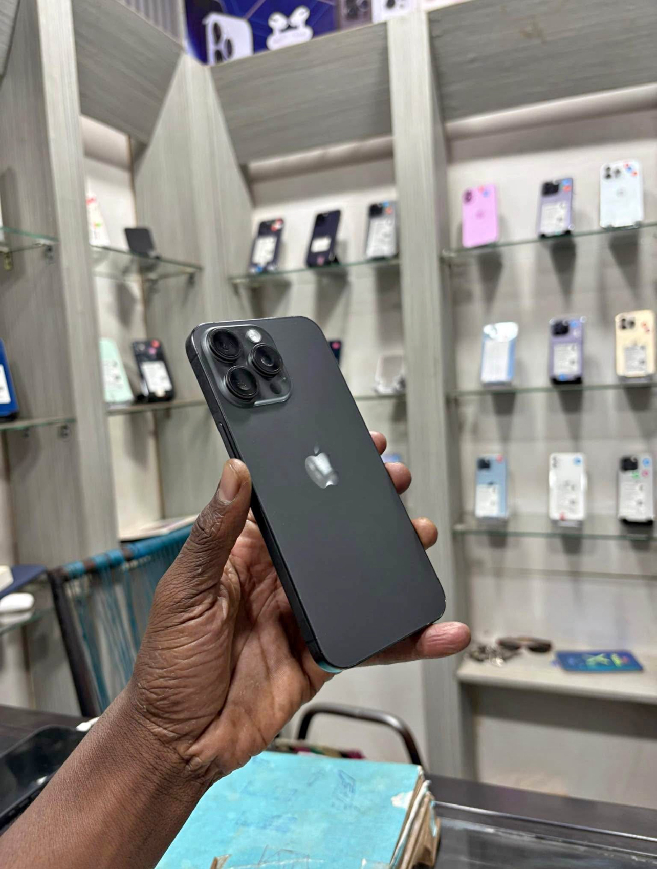 15 Pro Max 256 giga 🇺🇸🇲🇱