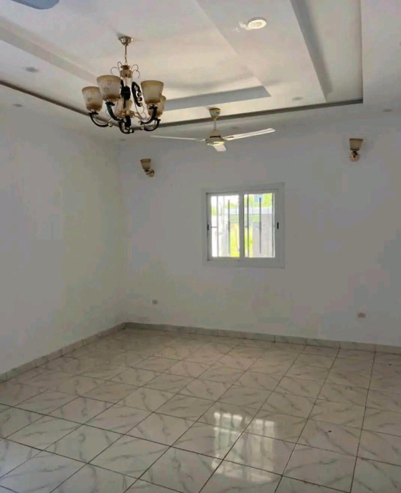 À louer à Senou preview 3