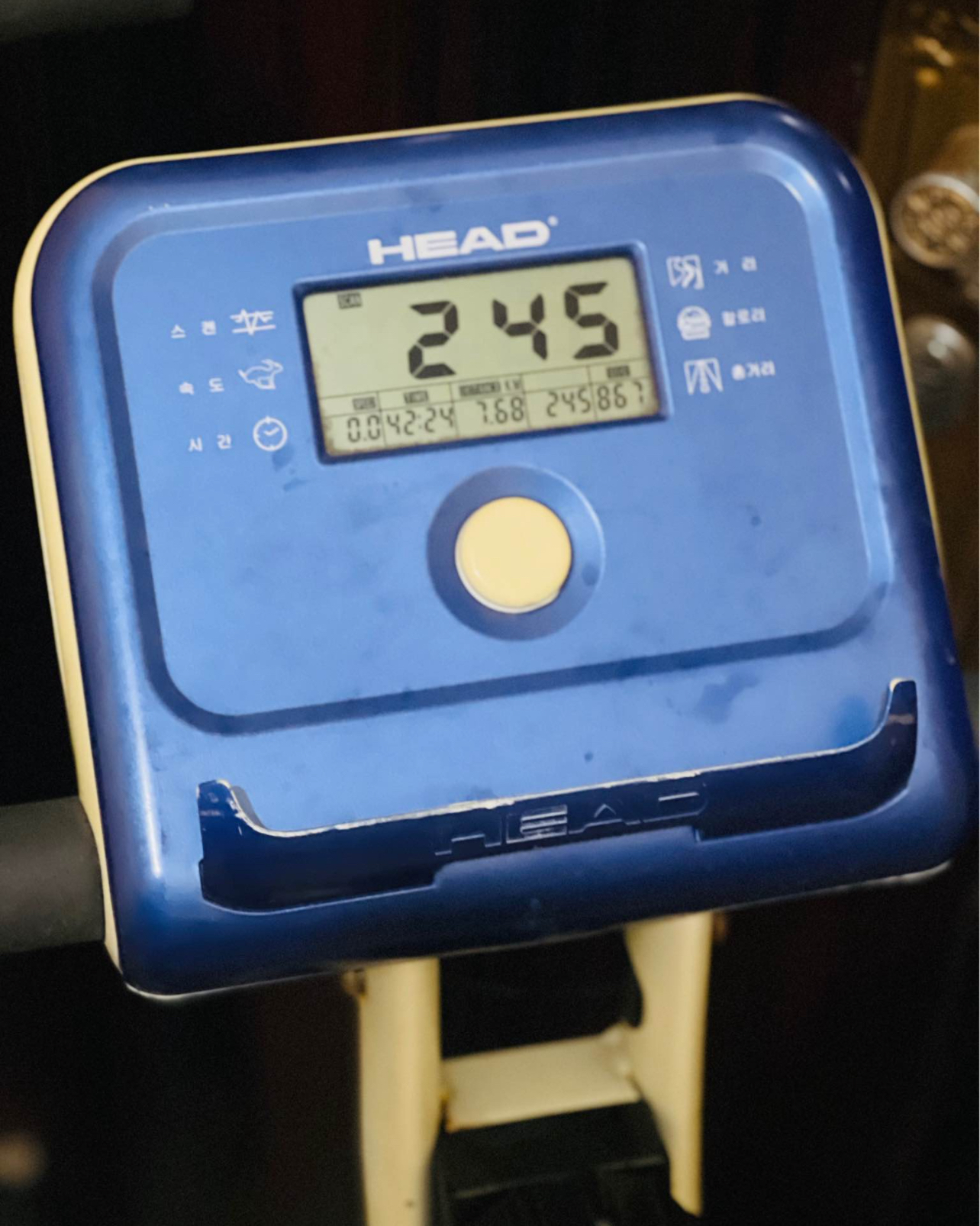 Sports équipements cast preview 2