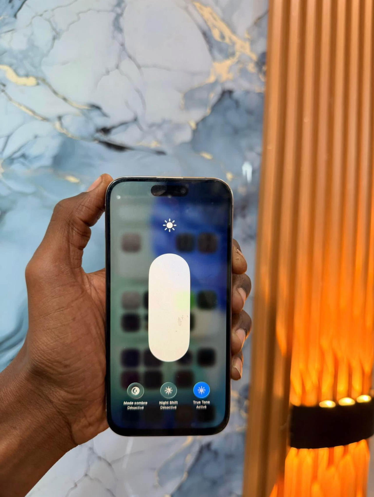 Iphone 📲 15Pro 256GO sim🇺🇸 Très propre,Tout marche